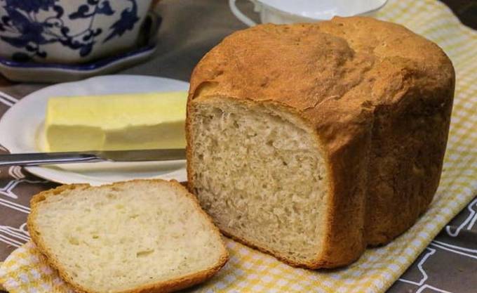 ขนมปังขาว 750 กรัมในเครื่องทำขนมปัง