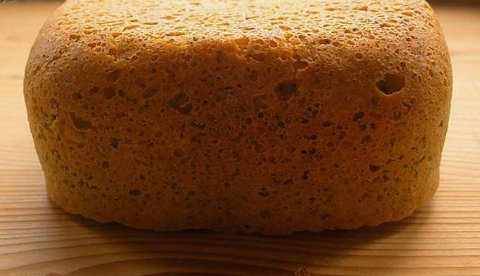 ขนมปังจากแป้งข้าวโพดในเครื่องทำขนมปัง Mulinex