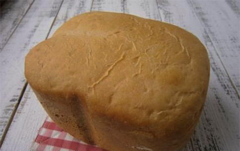ขนมปังนมผงในเครื่องทำขนมปัง